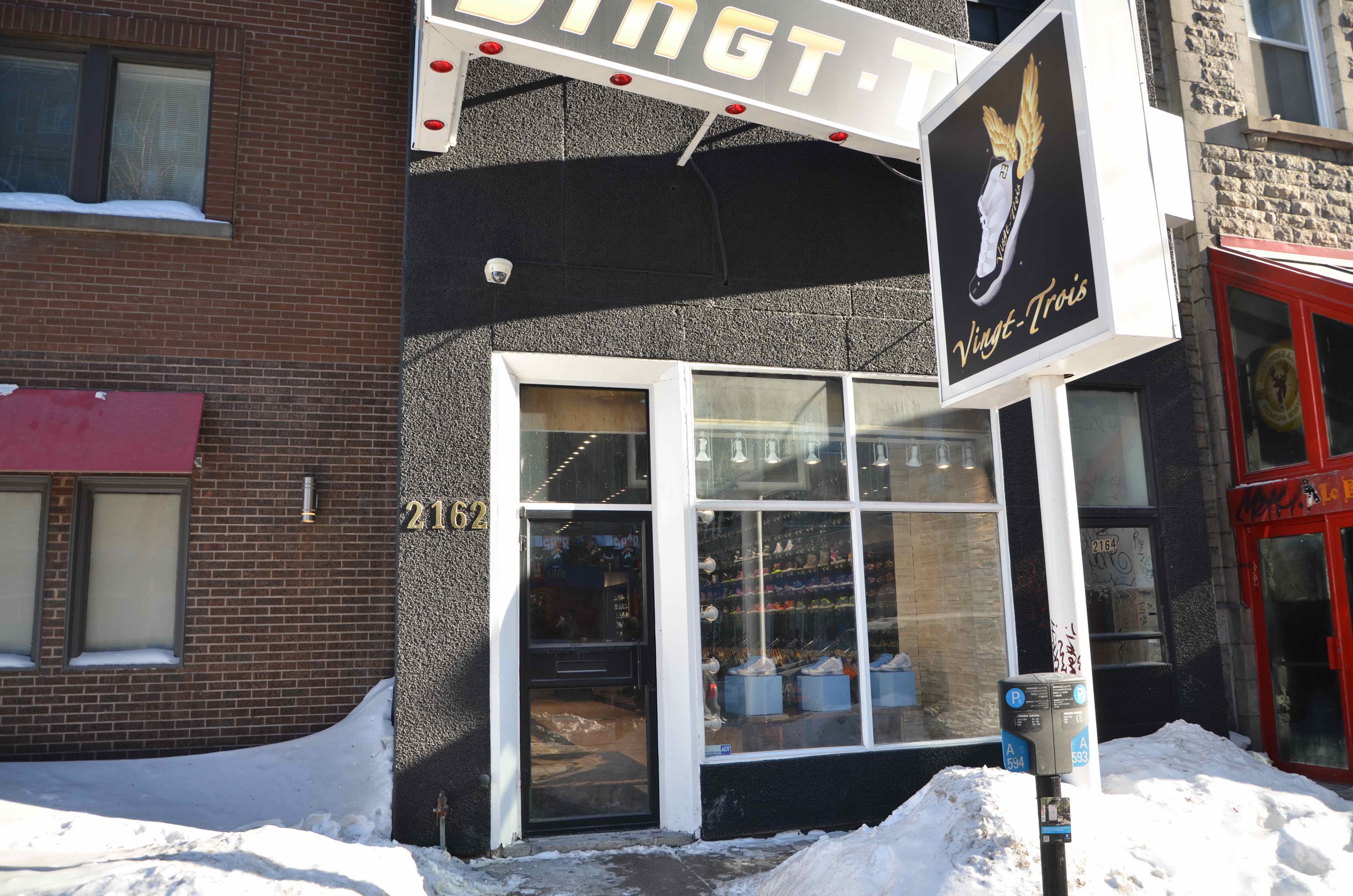 VingtTrois Sneaker Consignment Store Montreal (0)